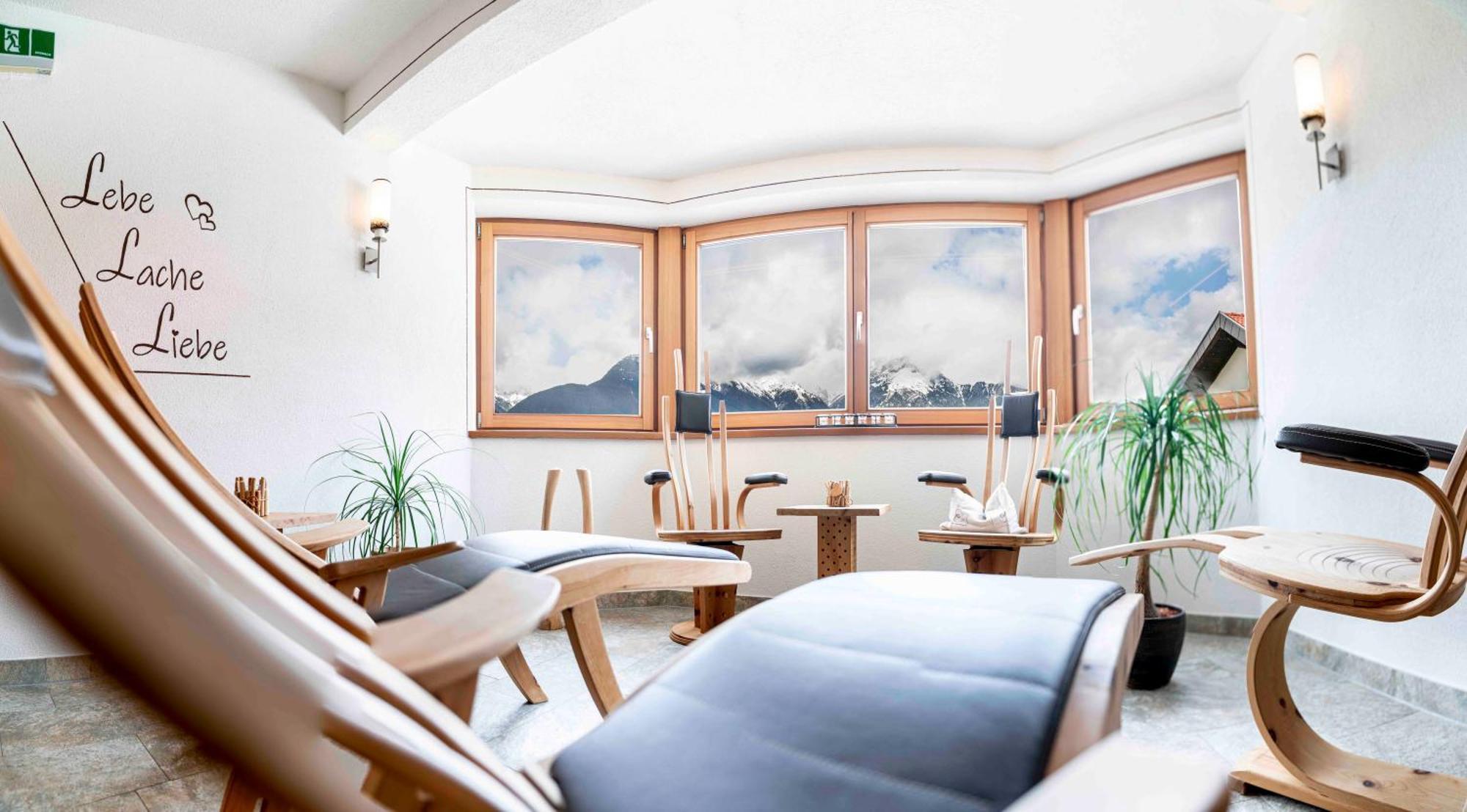 Kinderbauernhof Ierzerhof Arzl im Pitztal Buitenkant foto
